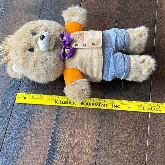 Vintage Teddy Ruxpin 1985 2017 talking animated plush stuffed bear animal talks - Picture 8 of 8
